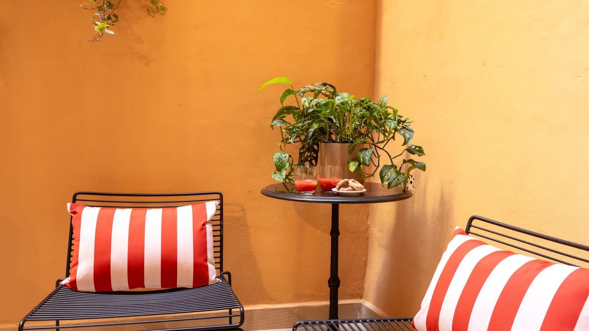 Romac Baullari IV Large Apartment In Campo De' Fiori Italy