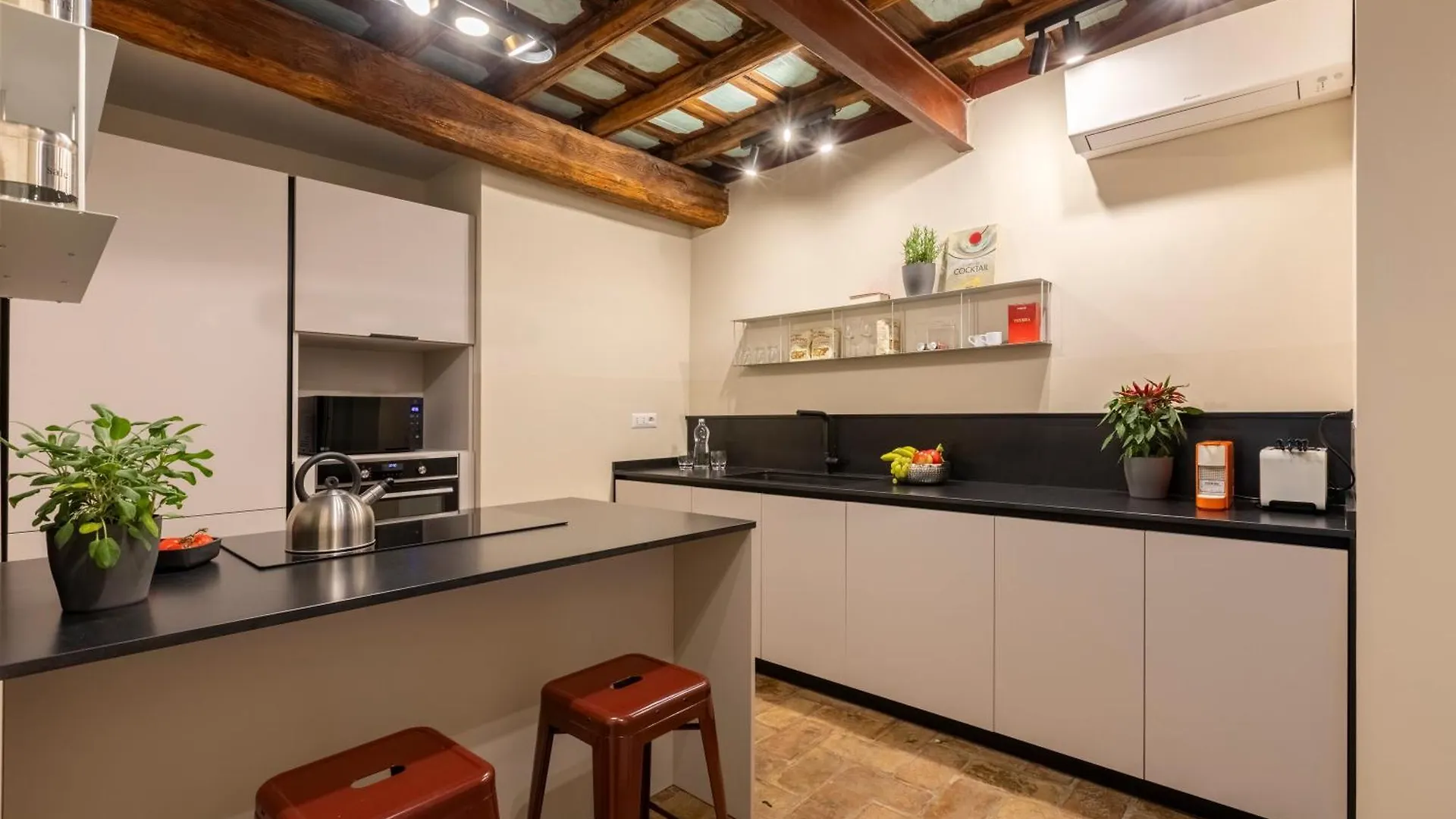 Romac Baullari IV Large Apartment In Campo De' Fiori